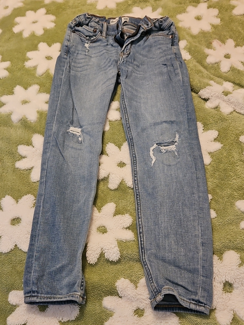 abercrombie kids faded light blue ripped jeans